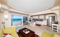 Apartment 120 m² in a prestigious complex on the first coastline in Mahmutlar-id-8764-photo-4