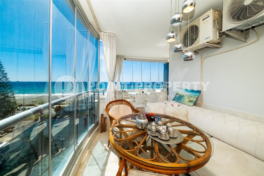 Apartment 120 m² in a prestigious complex on the first coastline in Mahmutlar-id-8764-photo-13