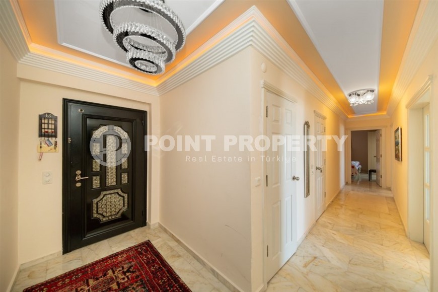 Apartment 120 m² in a prestigious complex on the first coastline in Mahmutlar-id-8764-photo-15