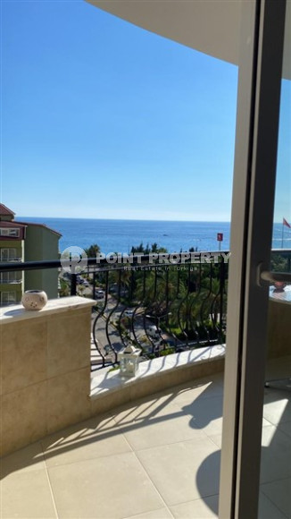 Two bedroom apartment, 120m² with sunset view, on the main street of Mahmutlar, Alanya-id-1684-photo-18