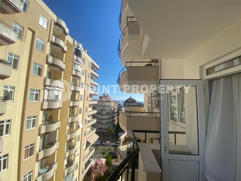 Two bedroom apartment, 120m² with sunset view, on the main street of Mahmutlar, Alanya-id-1684-photo-20