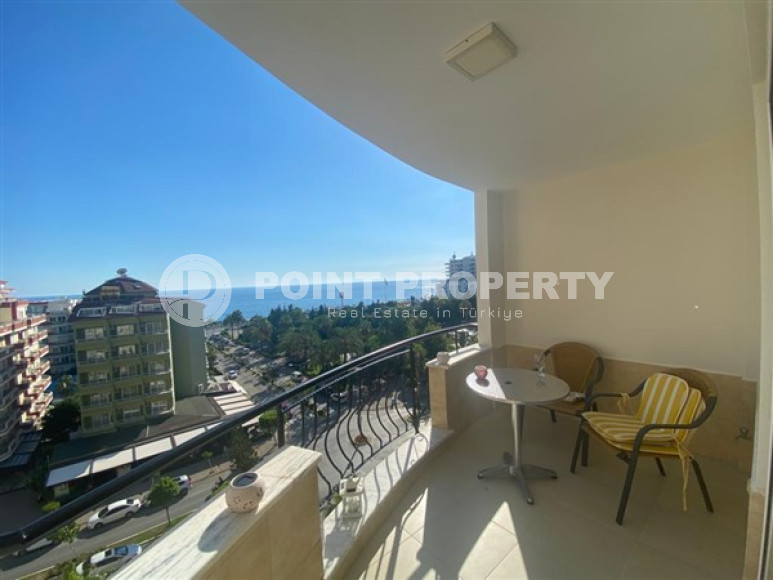Two bedroom apartment, 120m² with sunset view, on the main street of Mahmutlar, Alanya-id-1684-photo-21