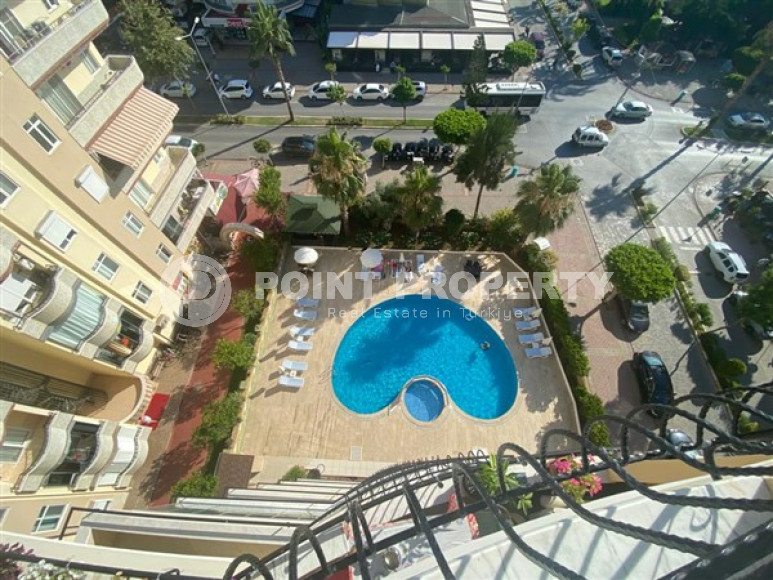 Two bedroom apartment, 120m² with sunset view, on the main street of Mahmutlar, Alanya-id-1684-photo-23