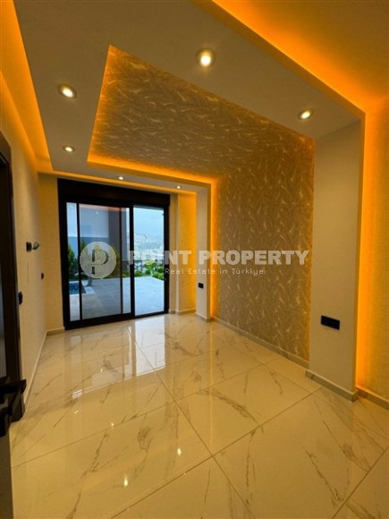 Трехэтажная вилла 460м2, с личным бассейном в Каргыджаке, 1300м до Средиземного моря-id-2384-фото-53