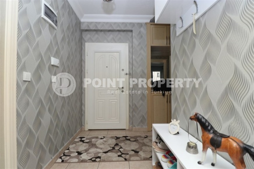 Просторная квартира с мебелью и техникой у самого берега моря-id-8776-фото-8