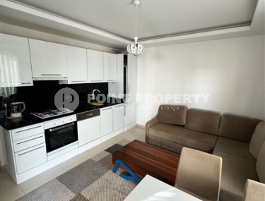 Стильная 60 м²  квартира с мебелью в центре Аланьи, рядом с пляжем Клеопатры-id-8780-фото-3