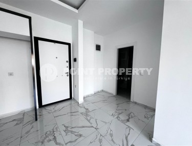 Современная квартира 1+1 с видом на горы в районе Демирташ-id-8784-фото-4