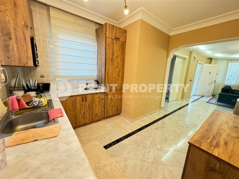 Luxury villa with pool and garden in Kargicak-id-8787-photo-6