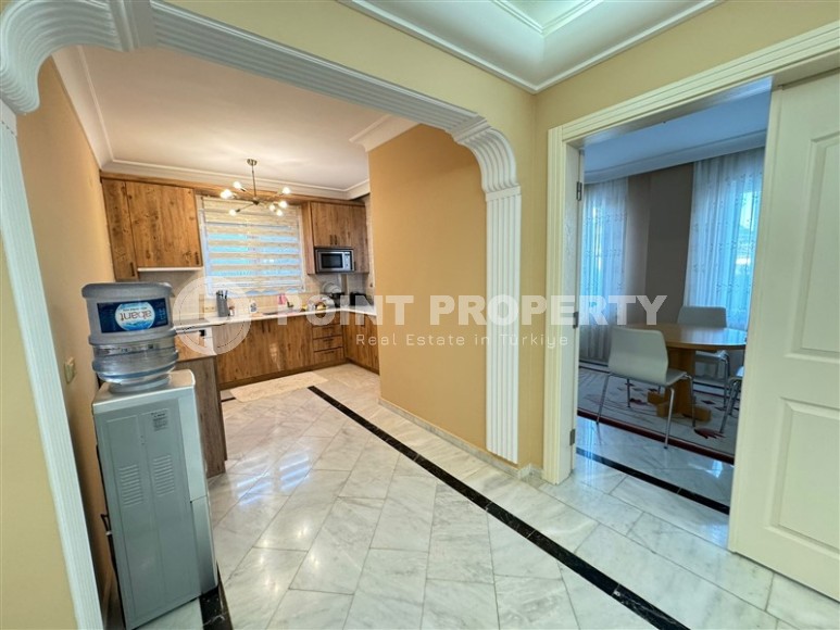 Luxury villa with pool and garden in Kargicak-id-8787-photo-8