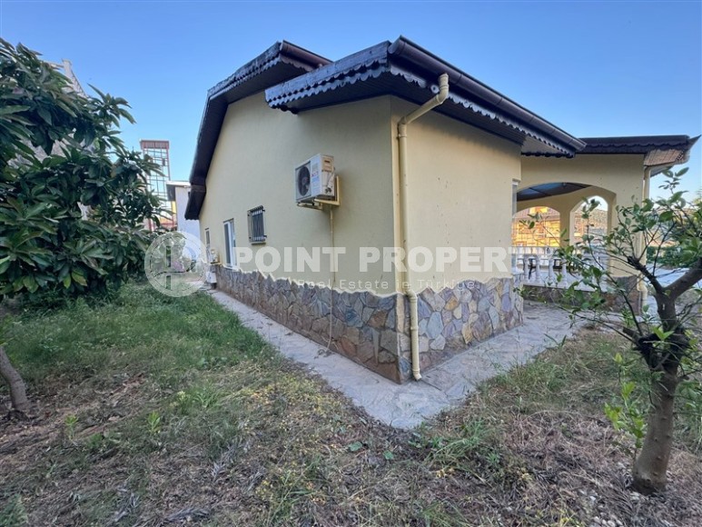 Luxury villa with pool and garden in Kargicak-id-8787-photo-17