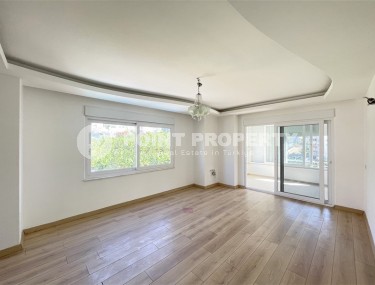 Spacious 2+1 apartment in Mahmutlar-id-8797-photo-3