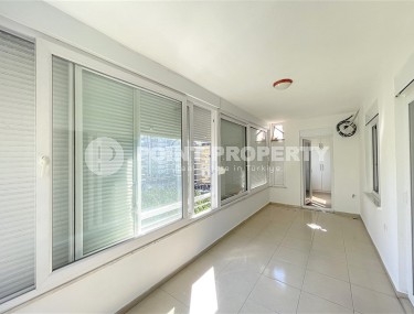 Spacious 2+1 apartment in Mahmutlar-id-8797-photo-5