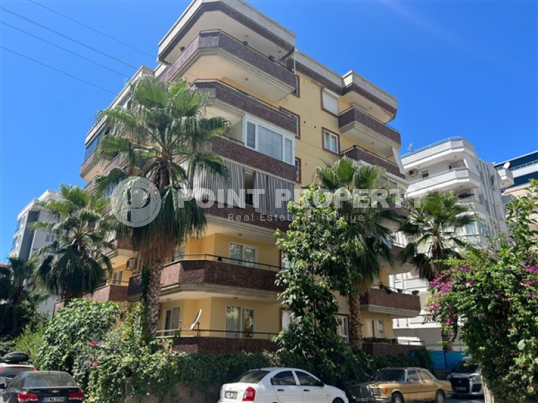 Three-room apartment, 115m² in a complex with a swimming pool in Mahmutlar, Alanya, 250m from the Mediterranean Sea-id-1687-photo-1