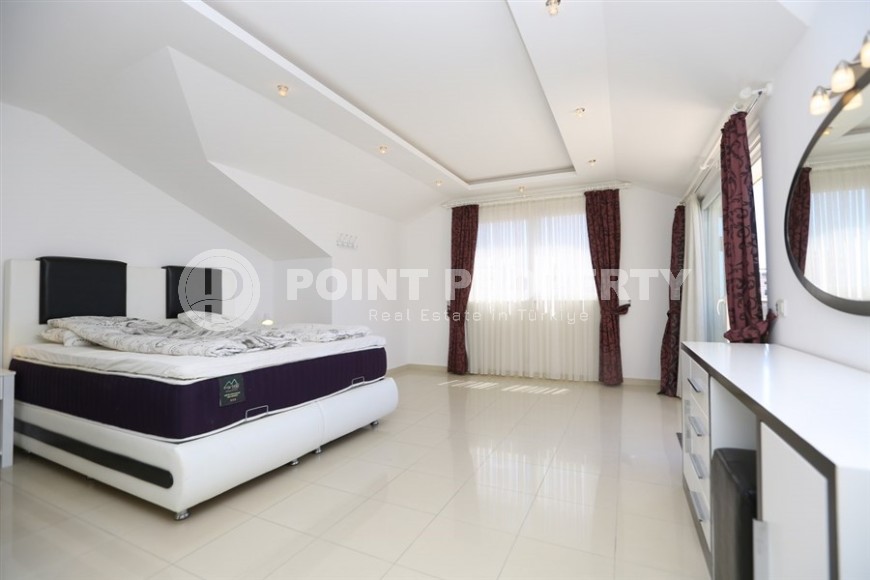 Меблированный дуплекс 142 м² в центре Аланьи с видом на море-id-8823-фото-9