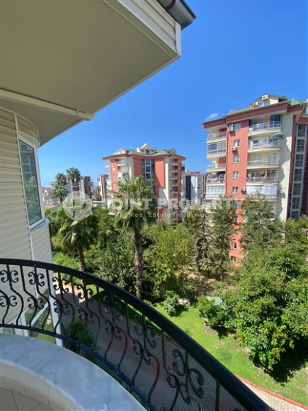 Ready to move in, three bedroom apartment, 175m², in a cozy complex in Cikcilli, Alanya-id-1688-photo-10