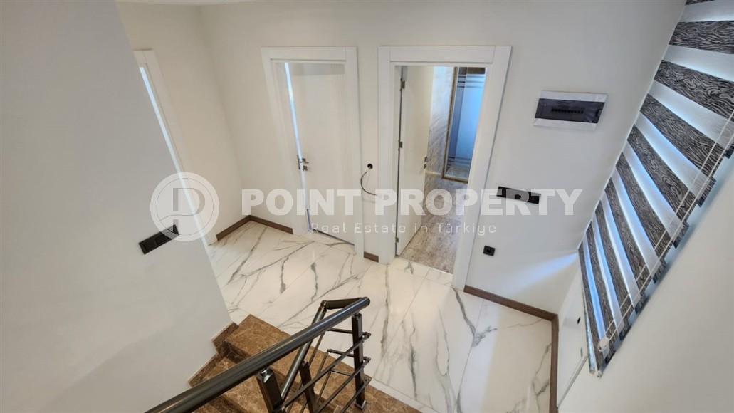 Уютная вилла с террасой и шикарными видами на горы-id-8832-фото-9