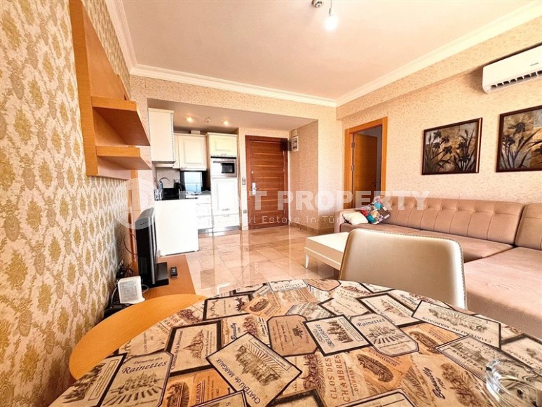 Квартира с двумя спальнями и невероятными видами на горы и море-id-8833-фото-4