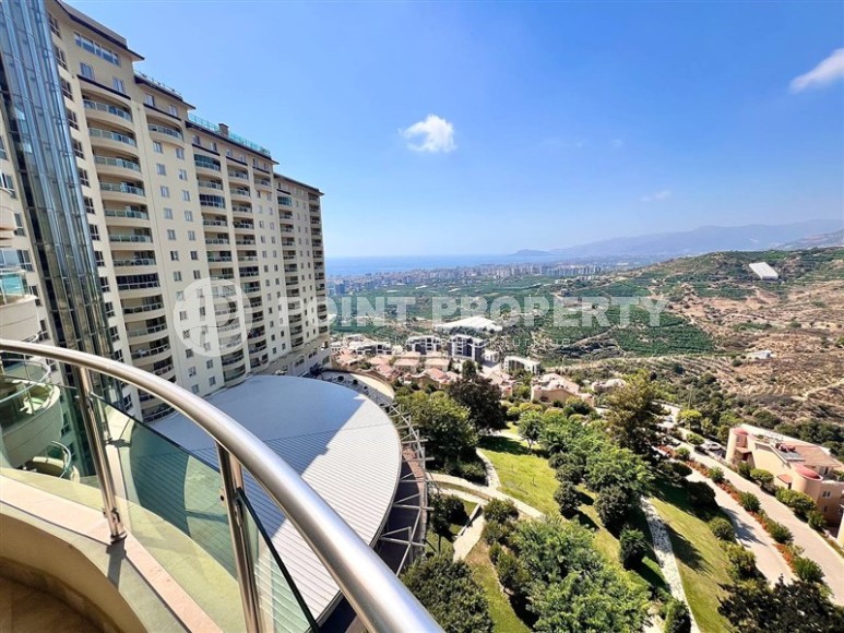 Квартира с двумя спальнями и невероятными видами на горы и море-id-8833-фото-14