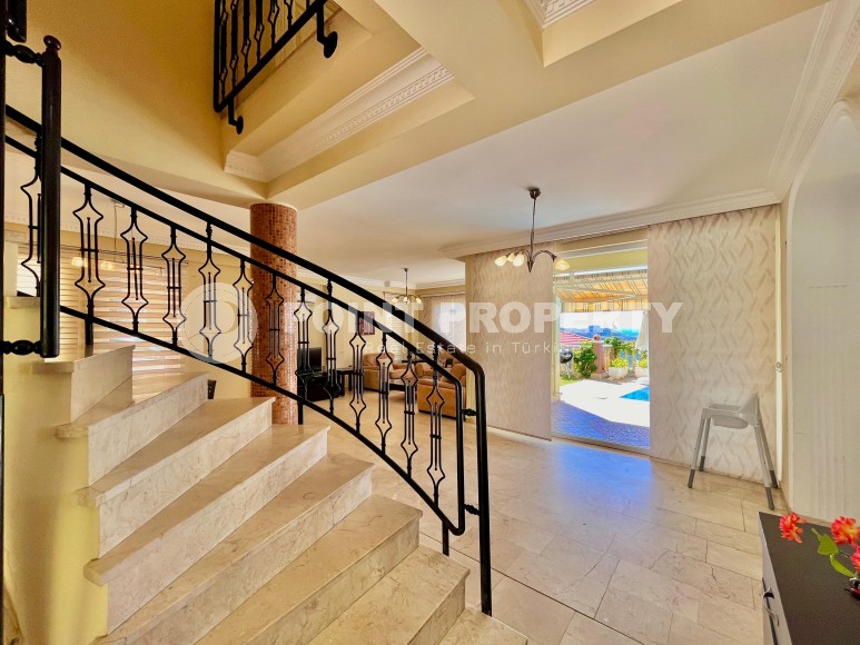 Панорамная вилла 146 м² с великолепным видом на море в Каргыджаке-id-8836-фото-12