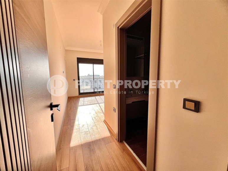 Spacious apartment 95 m² with sea view in Mahmutlar-id-8842-photo-8