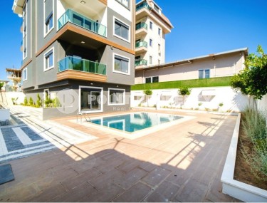 Garden duplex 190 m² in the Upper Oba area-id-8847-photo-1