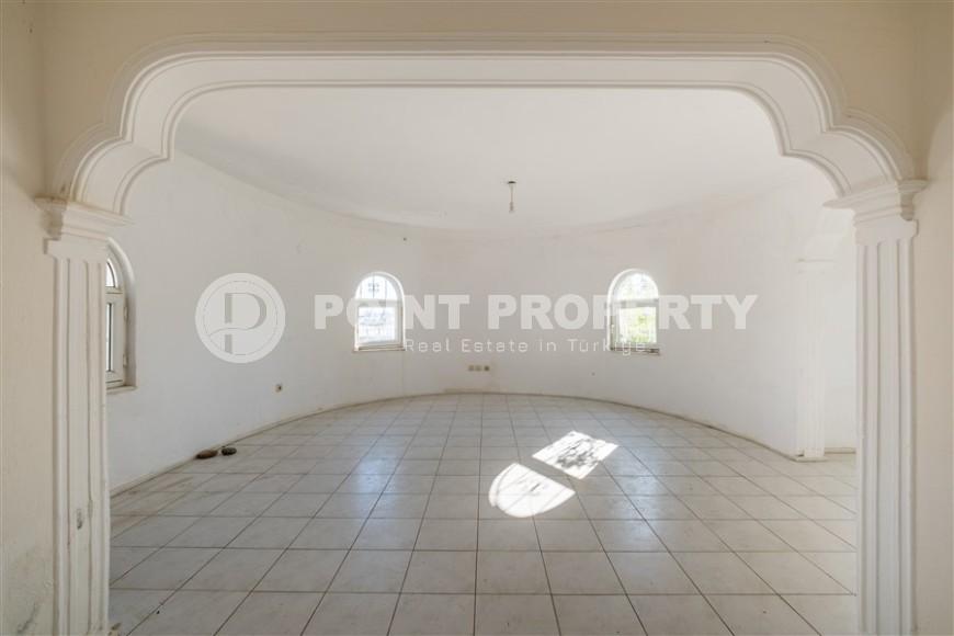 Недорогая вилла в районе Тюрклер-id-8898-фото-6