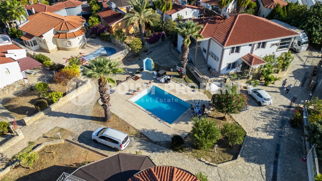 Cozy villa 100 m² in Turkler with pool and garden-id-8898-photo-13