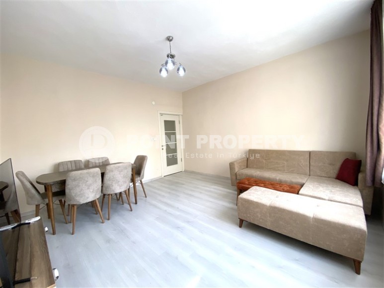 Cozy apartment 120 m² with separate kitchen in the center of Alanya-id-8901-photo-2