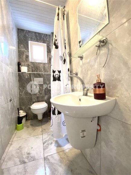 Cozy apartment 120 m² with separate kitchen in the center of Alanya-id-8901-photo-9