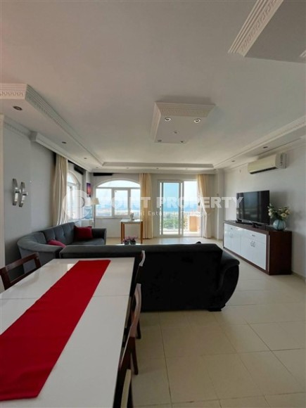 Просторная квартира 135 м² с видом на море в районе Демирташ-id-8913-фото-4