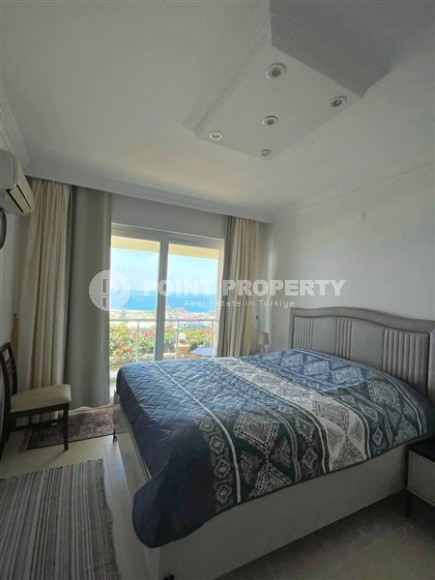 Просторная квартира 135 м² с видом на море в районе Демирташ-id-8913-фото-7