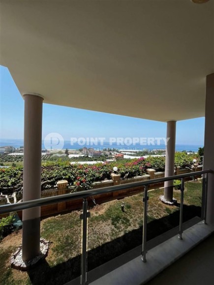 Просторная квартира 135 м² с видом на море в районе Демирташ-id-8913-фото-15