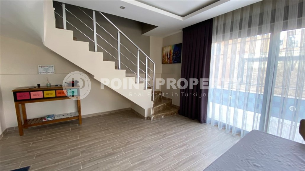 Просторный дуплекс 200 м² с собственным садом в Кестеле.-id-8919-фото-4