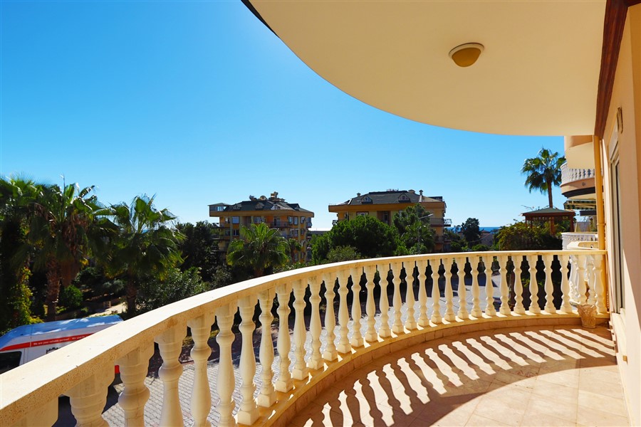 Квартира 110 м² в доме с концепцией виллы в Кестеле-id-8923-фото-11