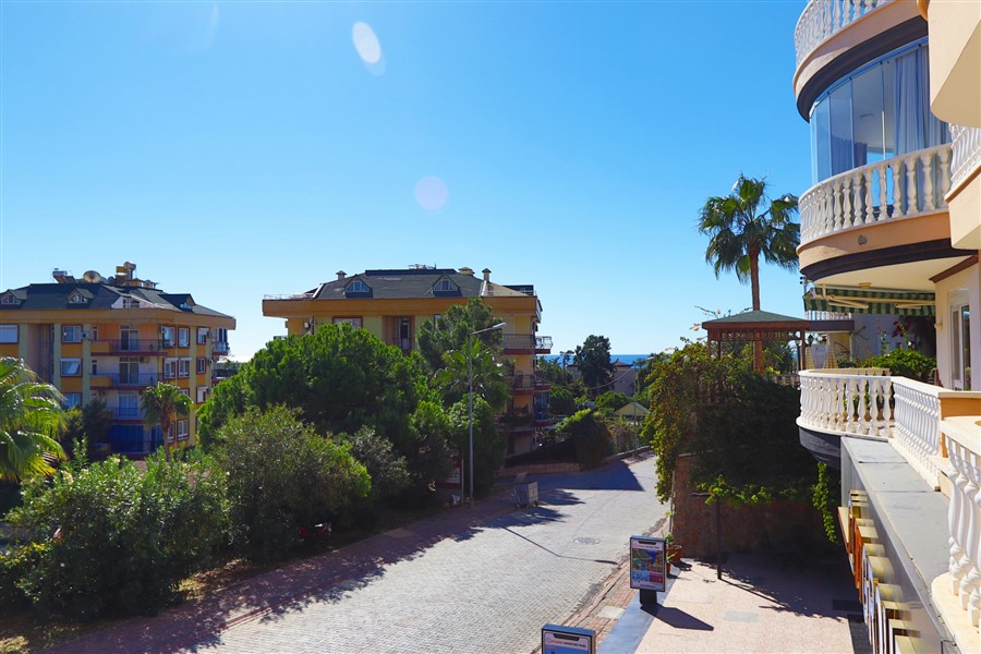 Квартира 110 м² в доме с концепцией виллы в Кестеле-id-8923-фото-12