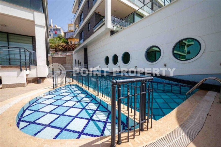 Стильная квартира 100 м² с видом на море в центре Аланьи-id-8929-фото-17