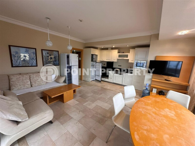 Просторная квартира 125 м² с видом на море в комплексе 2008 года постройки в Каргыджаке-id-8933-фото-4