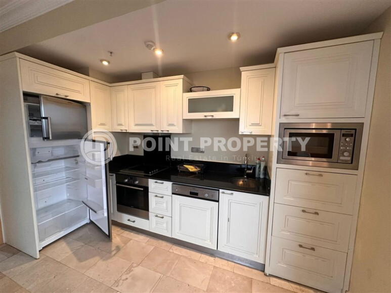 Просторная квартира 125 м² с видом на море в комплексе 2008 года постройки в Каргыджаке-id-8933-фото-7