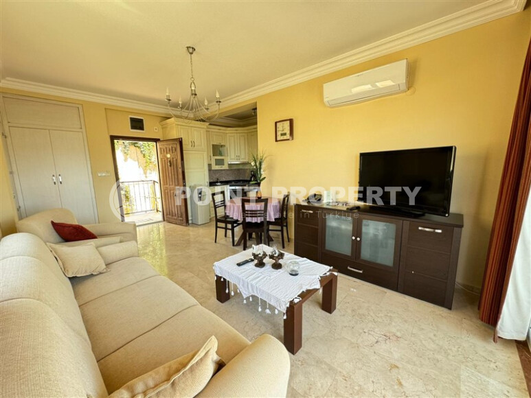 Villa 125 m² with sea and mountain view in Kargicak-id-8934-photo-3