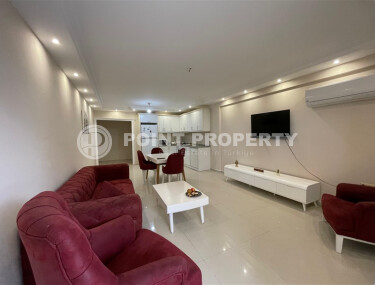 Apartment with a view and a garden of 100 m² in Kargicak-id-8935-photo-3