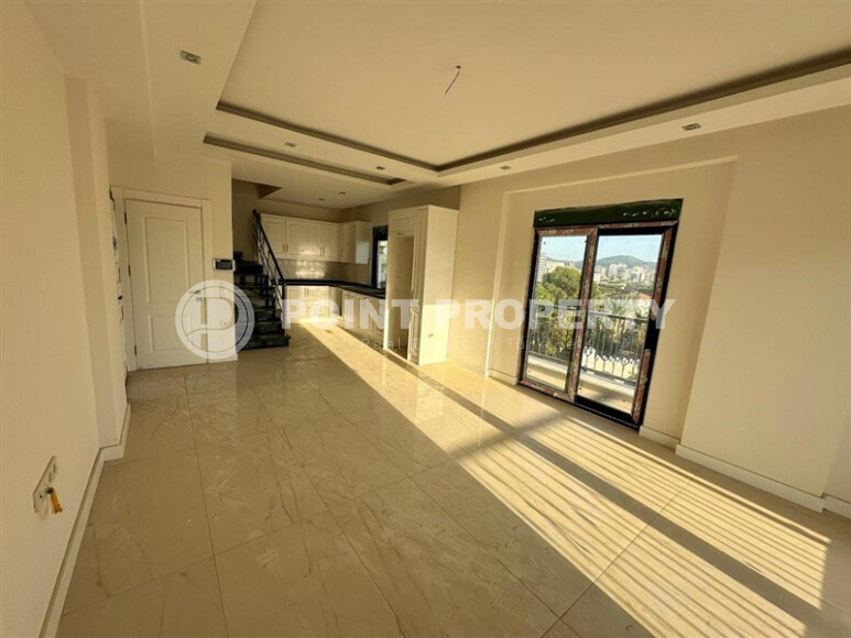 Современный дуплекс 125 м² в Махмутларе-id-8941-фото-3