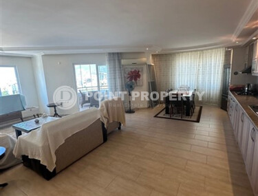 Solid apartment with sea and mountain views in Tosmur-id-8945-photo-4