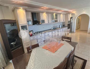 Solid apartment with sea and mountain views in Tosmur-id-8945-photo-5