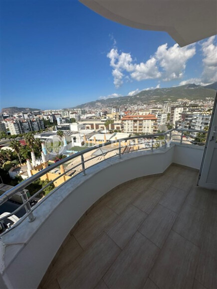 Solid apartment with sea and mountain views in Tosmur-id-8945-photo-11