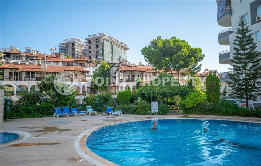 Solid apartment with sea and mountain views in Tosmur-id-8945-photo-18