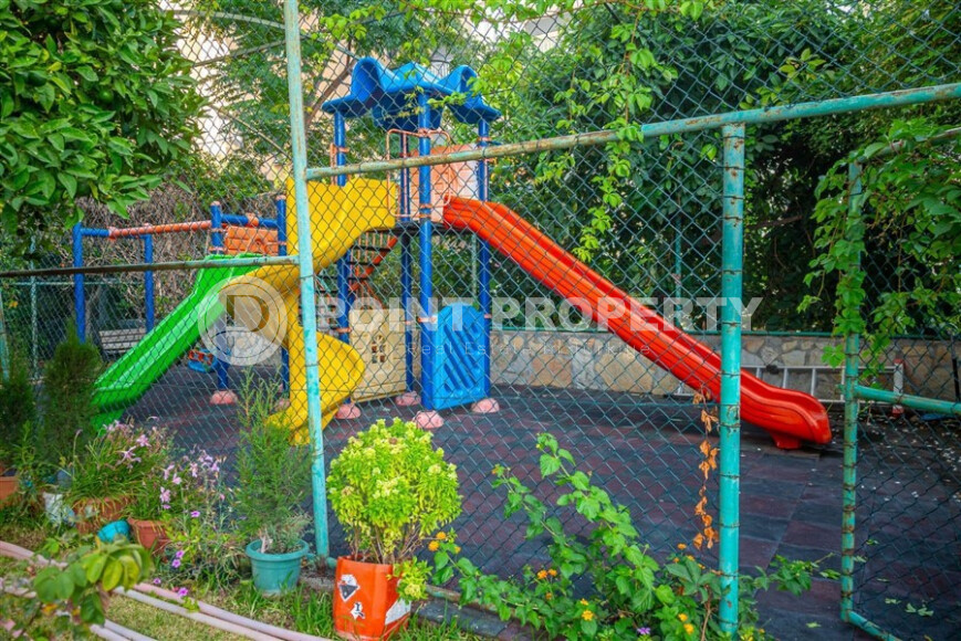 Solid apartment with sea and mountain views in Tosmur-id-8945-photo-22