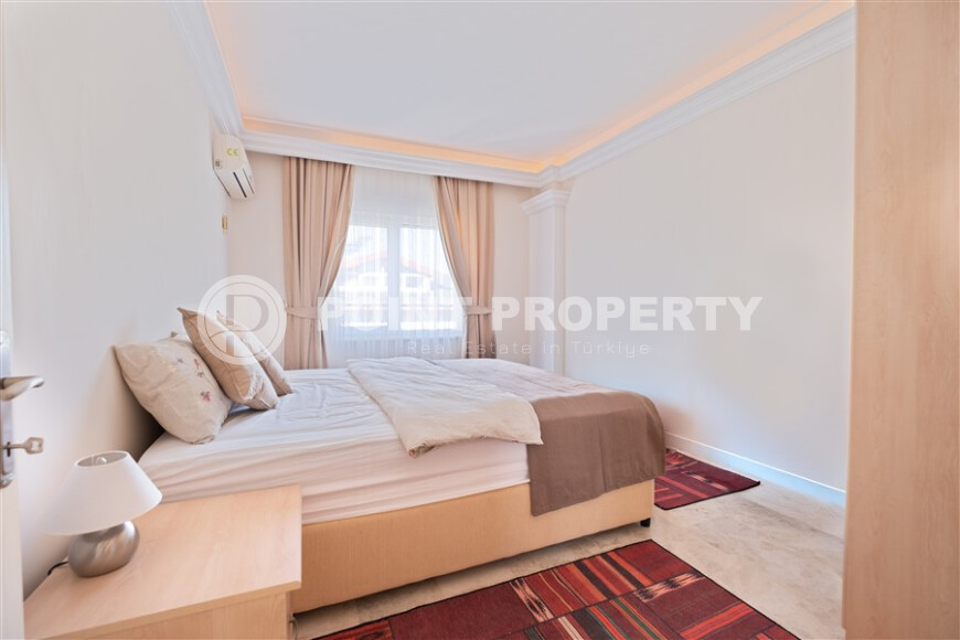 Duplex with sea view in Cikcilli, 220 m², residence permit and citizenship-id-8949-photo-10