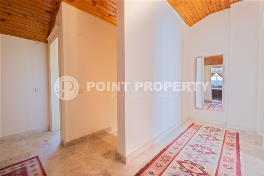 Duplex with sea view in Cikcilli, 220 m², residence permit and citizenship-id-8949-photo-11