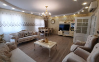 Luxury property: penthouse 4+1, 250m², with separate kitchen in a cozy complex in Oba, Alanya-id-1698-photo-2