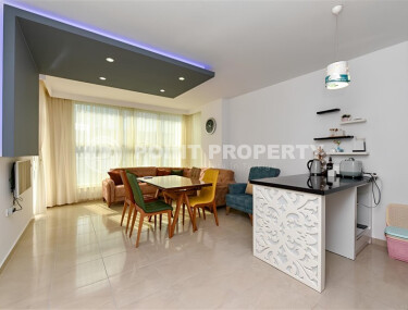Apartment in the center of Mahmutlar near the sea, 110 m²-id-8950-photo-1